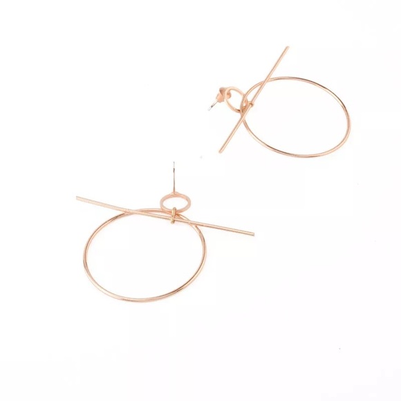 earrings - Picture 2 of 3